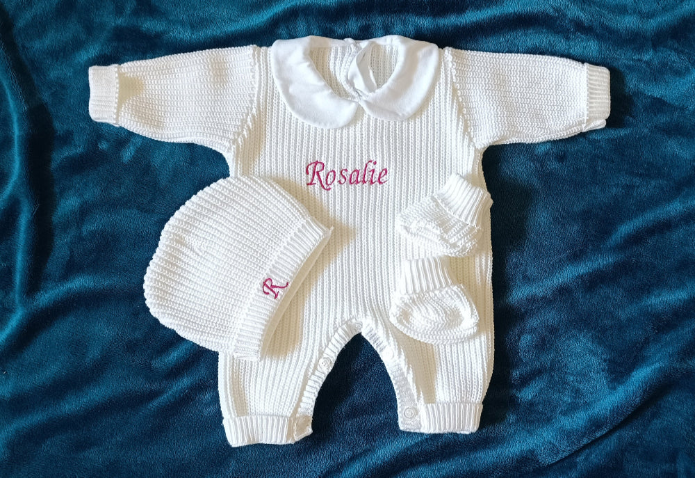 Ensemble 3 pièces en maille – Pyjama, bonnet et chaussons – 0-3 mois