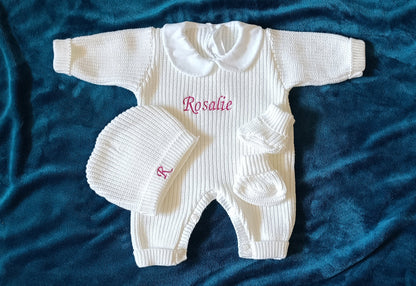 Ensemble 3 pièces en maille – Pyjama, bonnet et chaussons – 0-3 mois