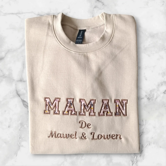 Sweat brodé personnalisé MAMAN + Prénom(s)